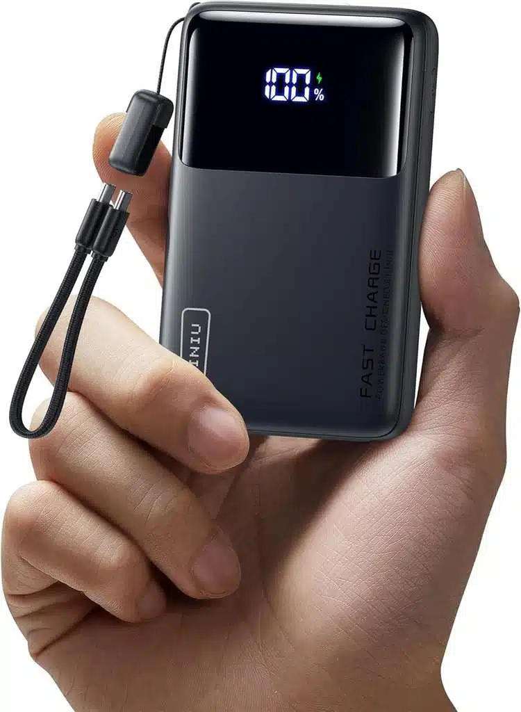 Batterie externe INIU 10000mAh 45W avec 3 ports USB-C (2 bidirectionnels) et USB-A - charge rapide et fiable