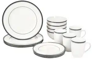 Ensemble vaisselle 16 pièces Amazon Basics noir rayé en porcelaine sans BPA, pour 4 personnes