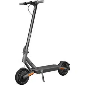 Trottinette_electrique_Xiaomi_4_Ultra_autonomie_jusqua_70_km_IP55_pliable