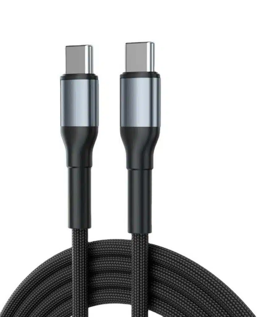 Câble USB-C 1m tressé en nylon avec connecteurs aluminium NovaCable - France