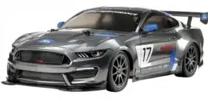 Image d'une Ford Mustang GT4 TT-02 1/10 RC car de Tamiya prête à assembler