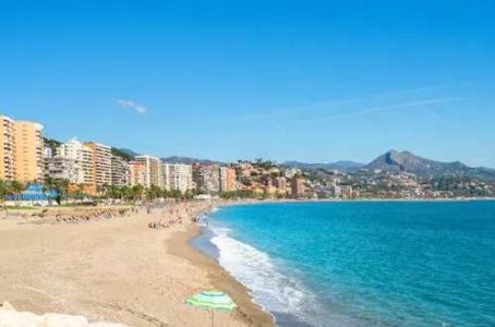 vol pas cher pour Malaga avec bagage à main inclus