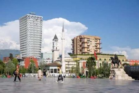 Vol Ryanair Paris BVA Tirana 11-18 décembre billet pas cher