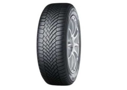 Pneus hiver Yokohama BluEarth-Winter V906 215/60R16 XL 3PMSF pour hiver